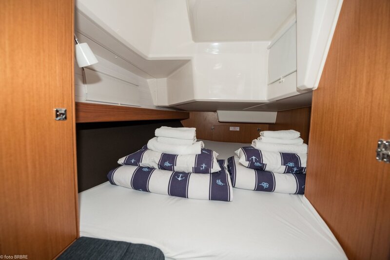 Bavaria Cruiser 37 - 3 cab. — photo 14