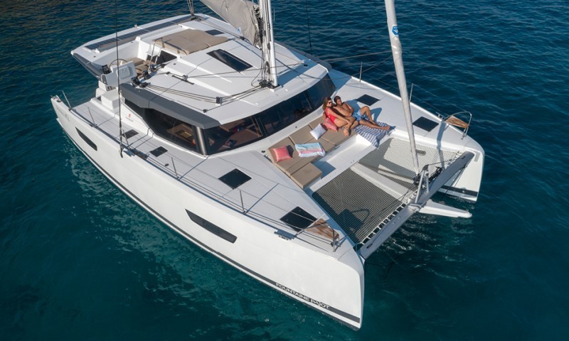 Fountaine Pajot Astrea 42 - 4 + 2 cab. — photo 1