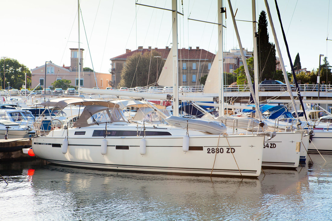 Bavaria Cruiser 37 - 3 cab. — photo 7