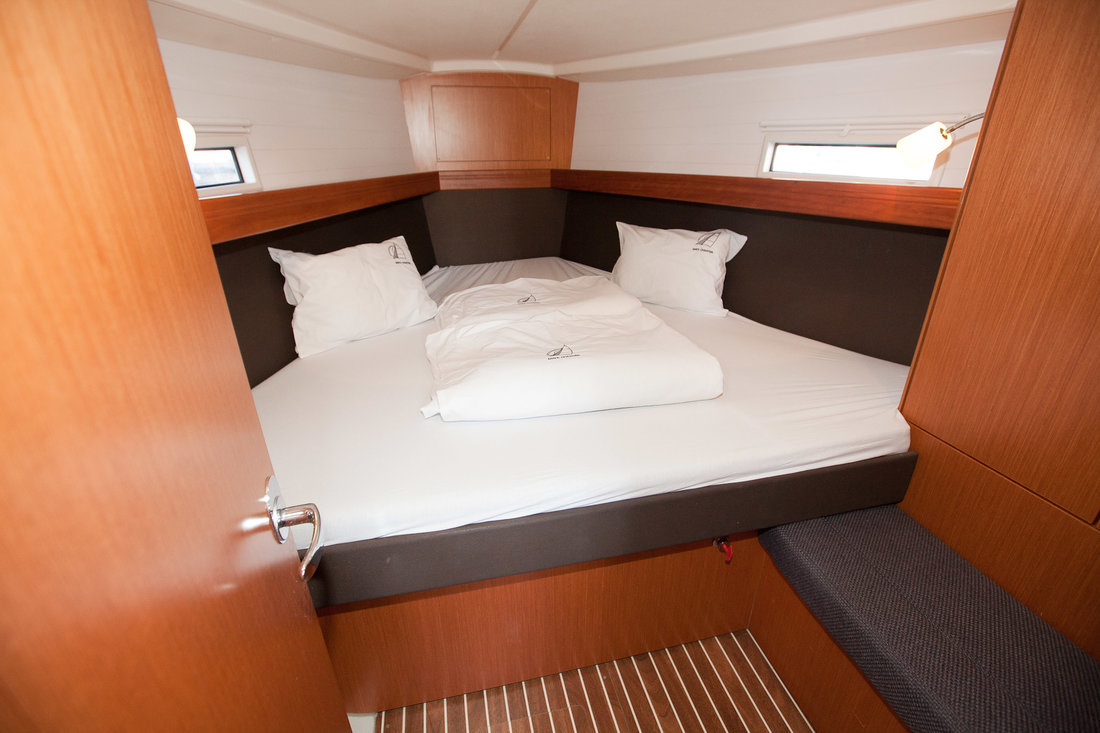 Bavaria Cruiser 37 - 3 cab. — photo 23