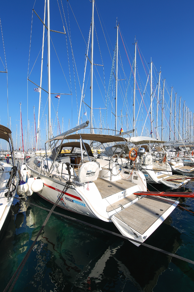 Bavaria Cruiser 41 - 3 cab. — photo 1