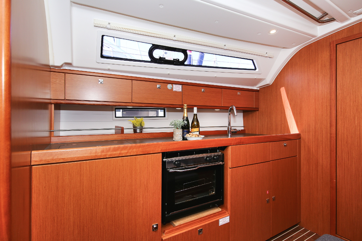 Bavaria Cruiser 41 - 3 cab. — photo 17