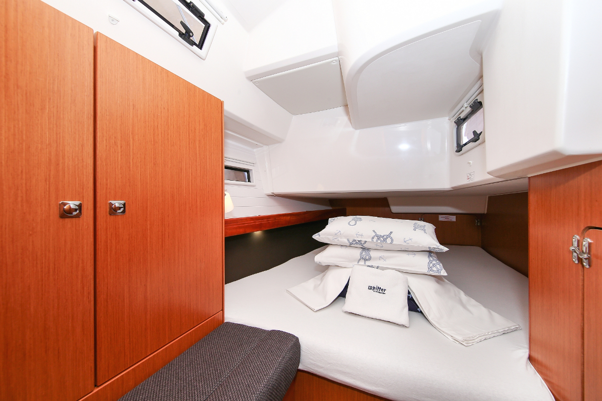 Bavaria Cruiser 41 - 3 cab. — photo 31