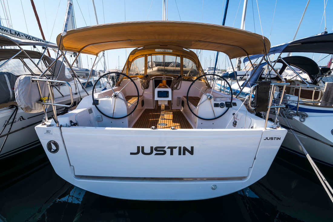 Dufour 382 GL — photo 3