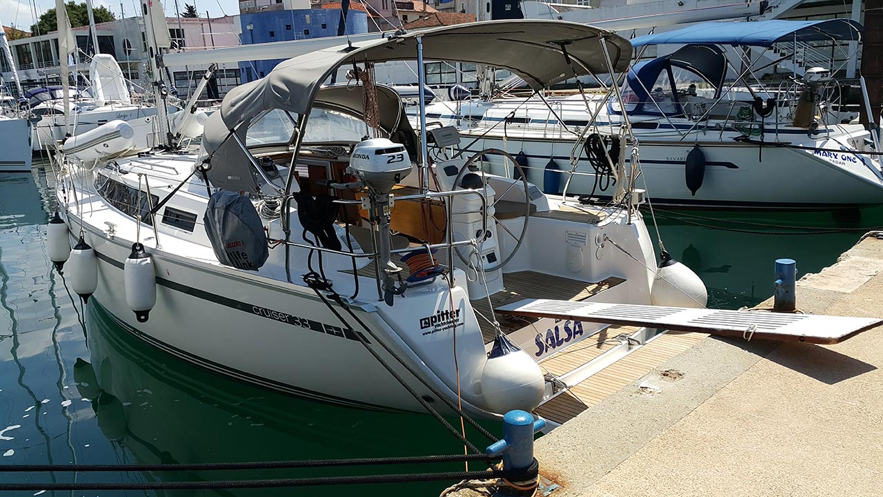 Bavaria Cruiser 33 — photo 1