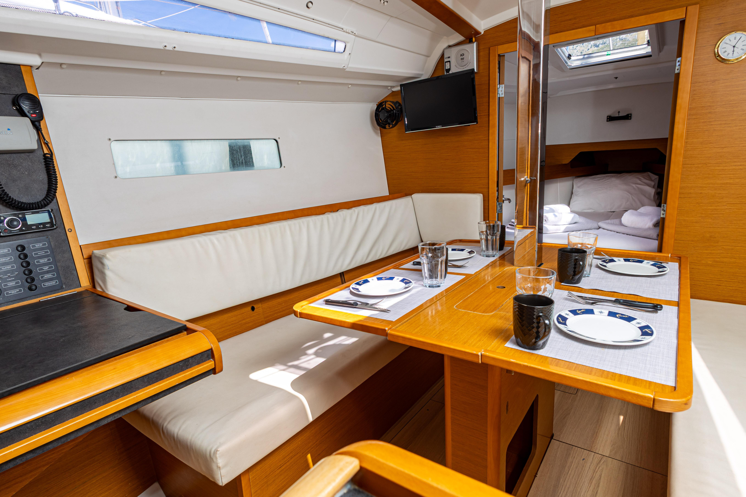 Sun Odyssey 349 - 3 cab. — photo 7