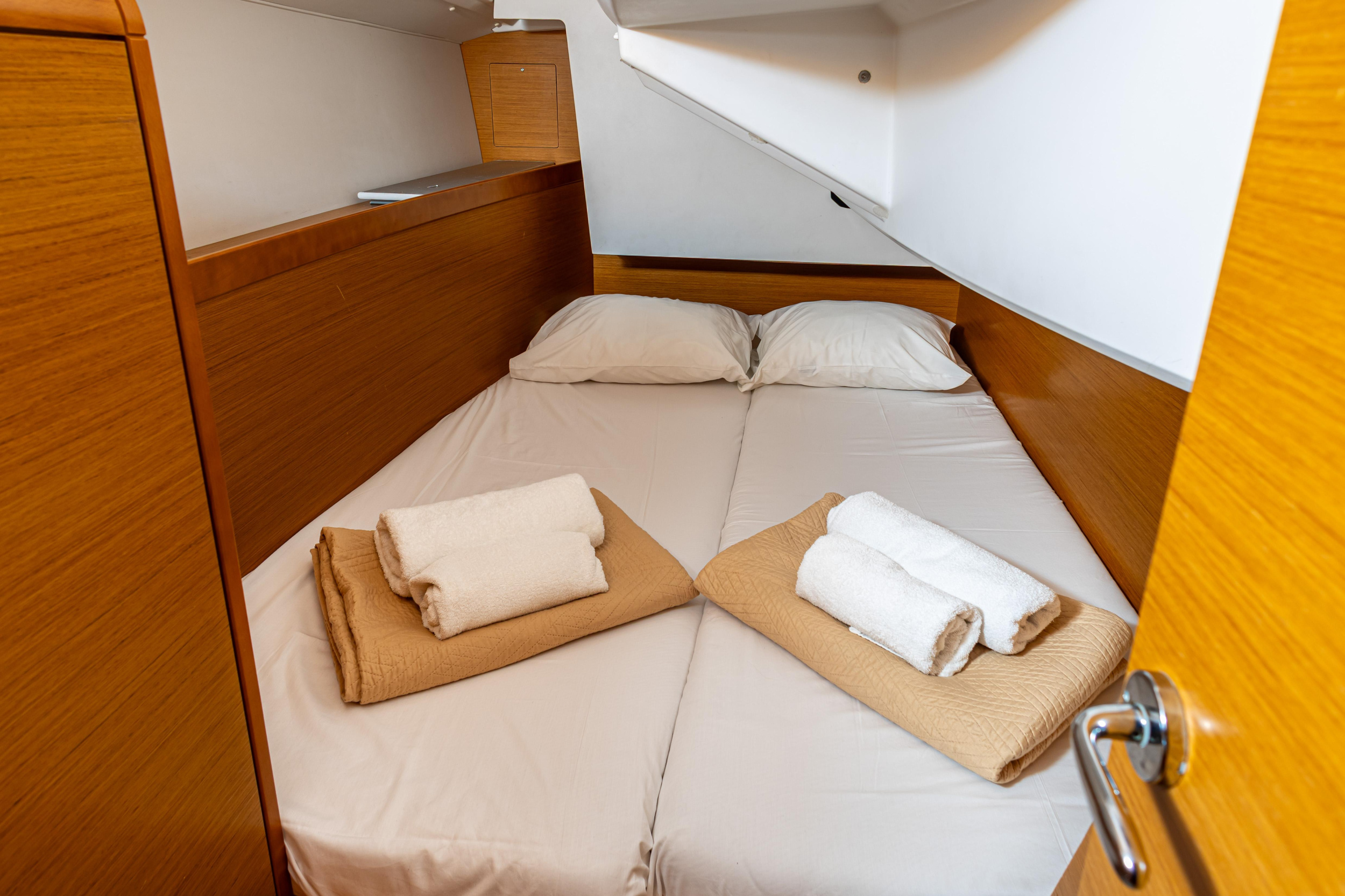 Sun Odyssey 349 - 3 cab. — photo 12