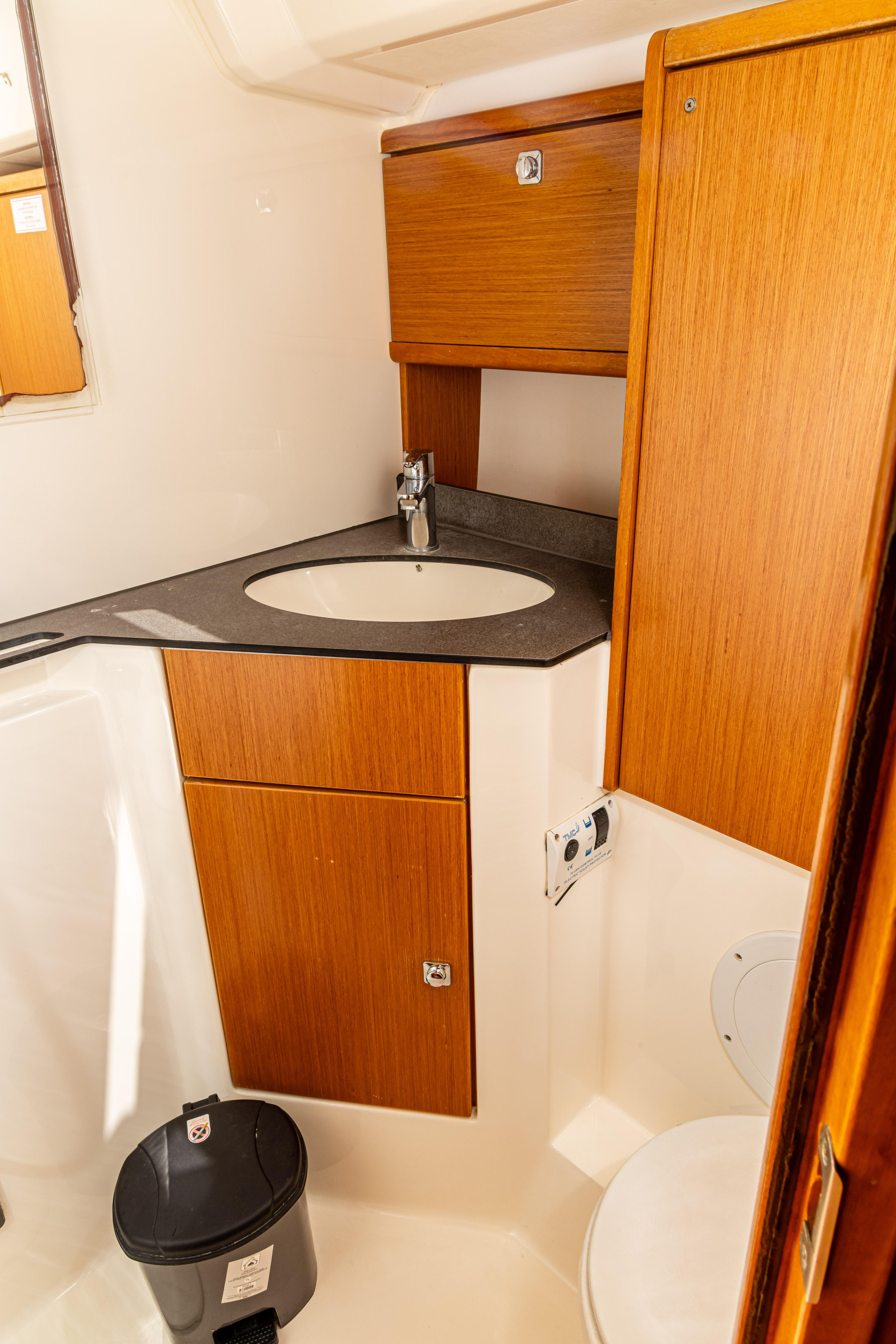 Bavaria Cruiser 46 - 4 cab. — photo 15