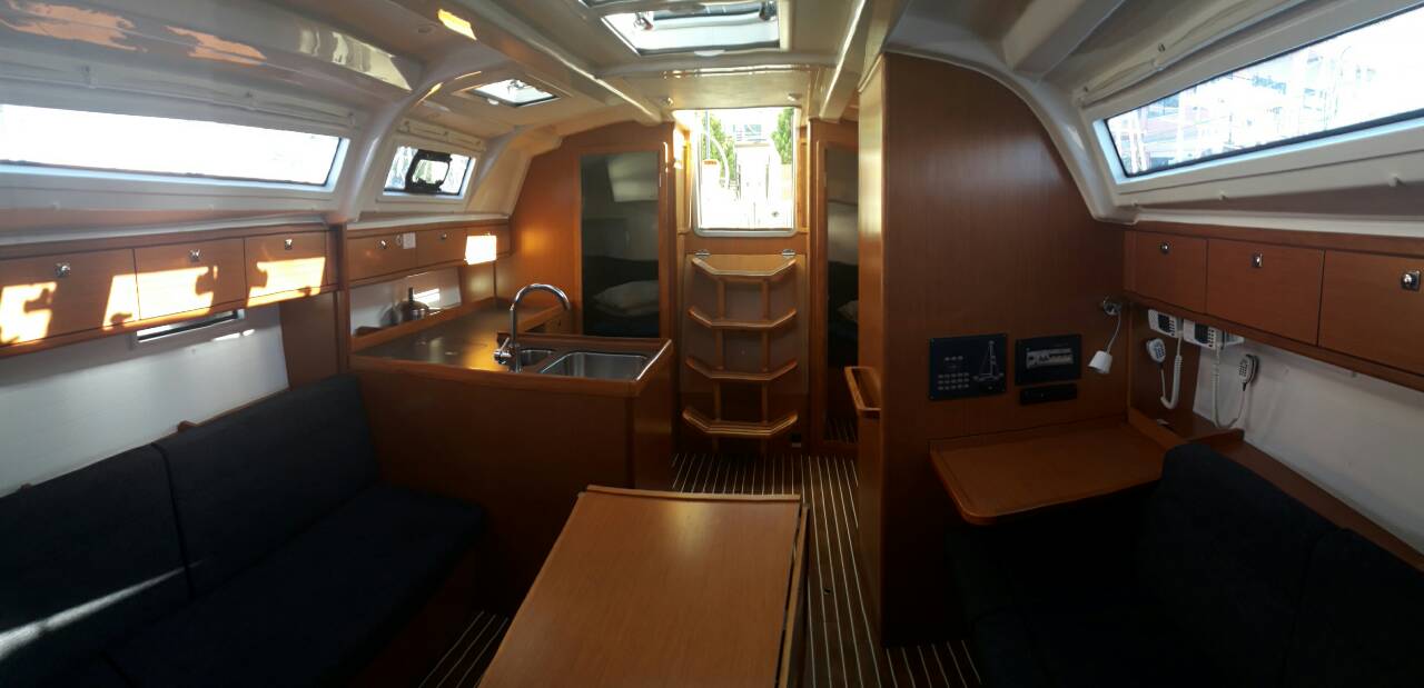 Bavaria Cruiser 37 - 3 cab. — photo 10