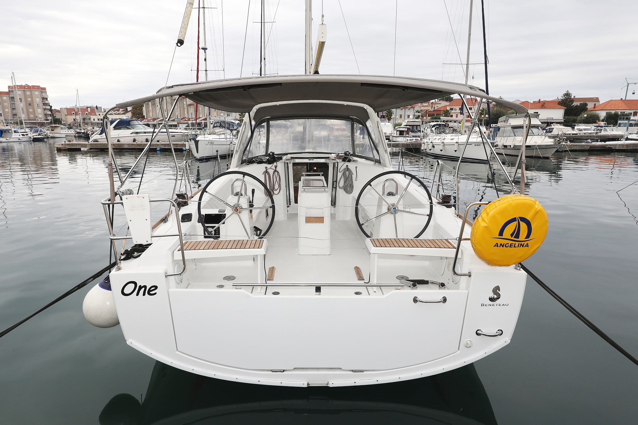 Oceanis 38 - 3 cab. — photo 1