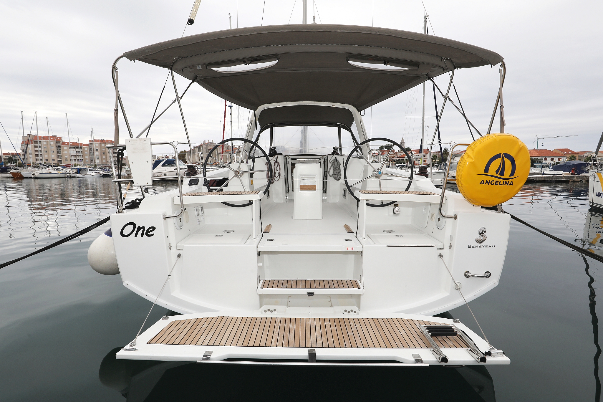 Oceanis 38 - 3 cab. — photo 3