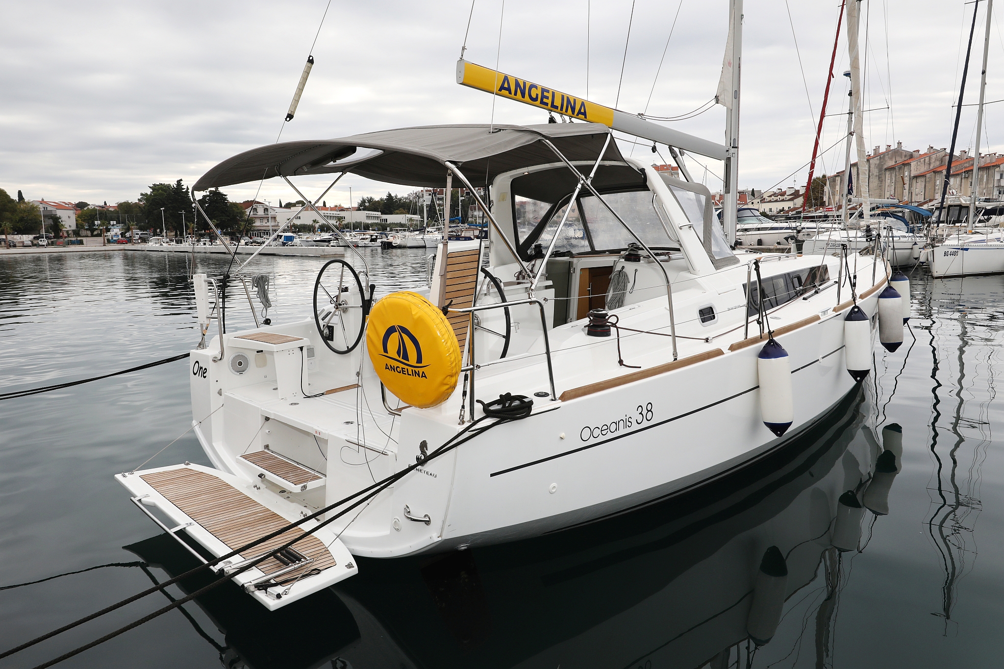 Oceanis 38 - 3 cab. — photo 4