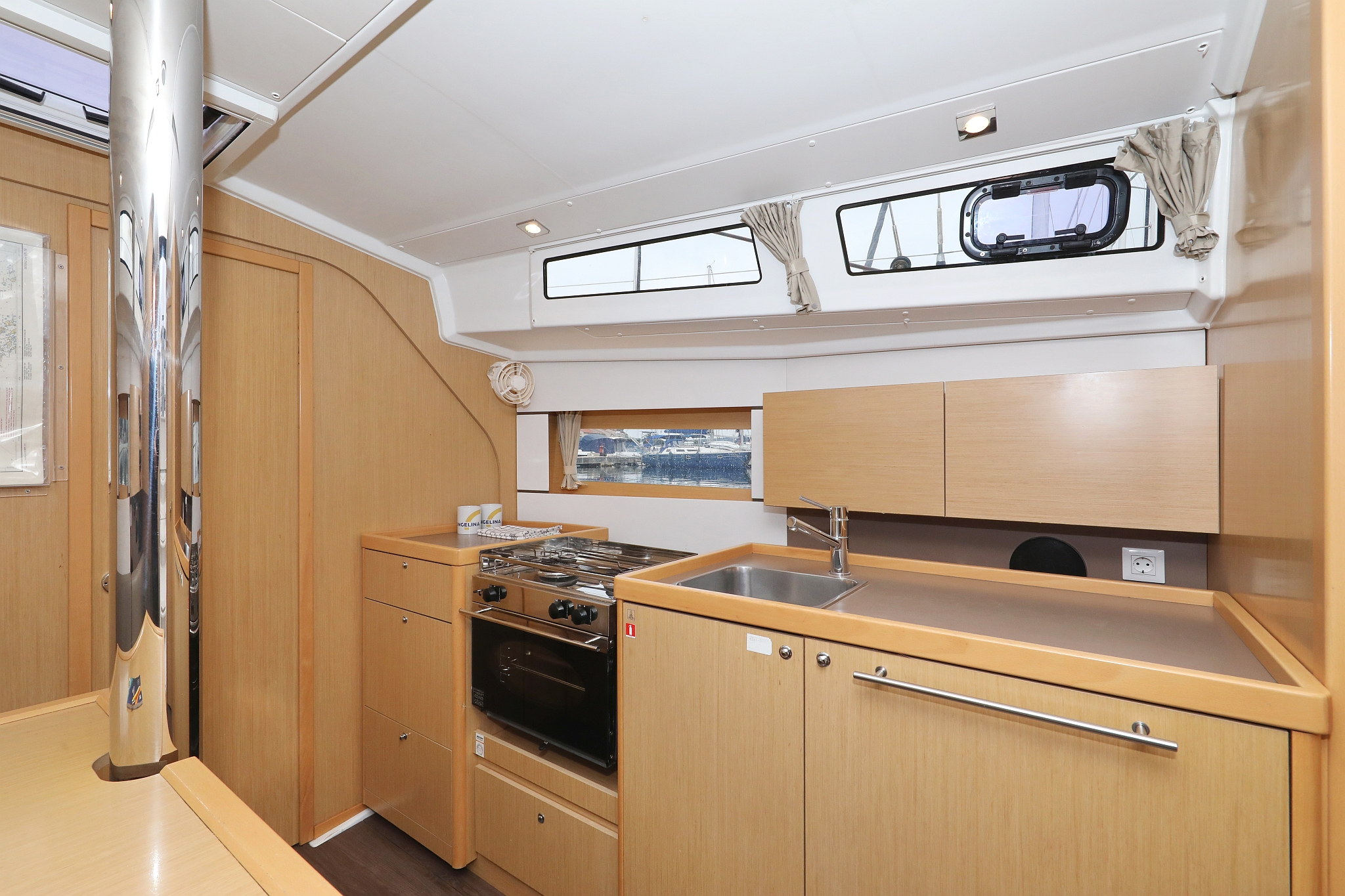 Oceanis 38 - 3 cab. — photo 21