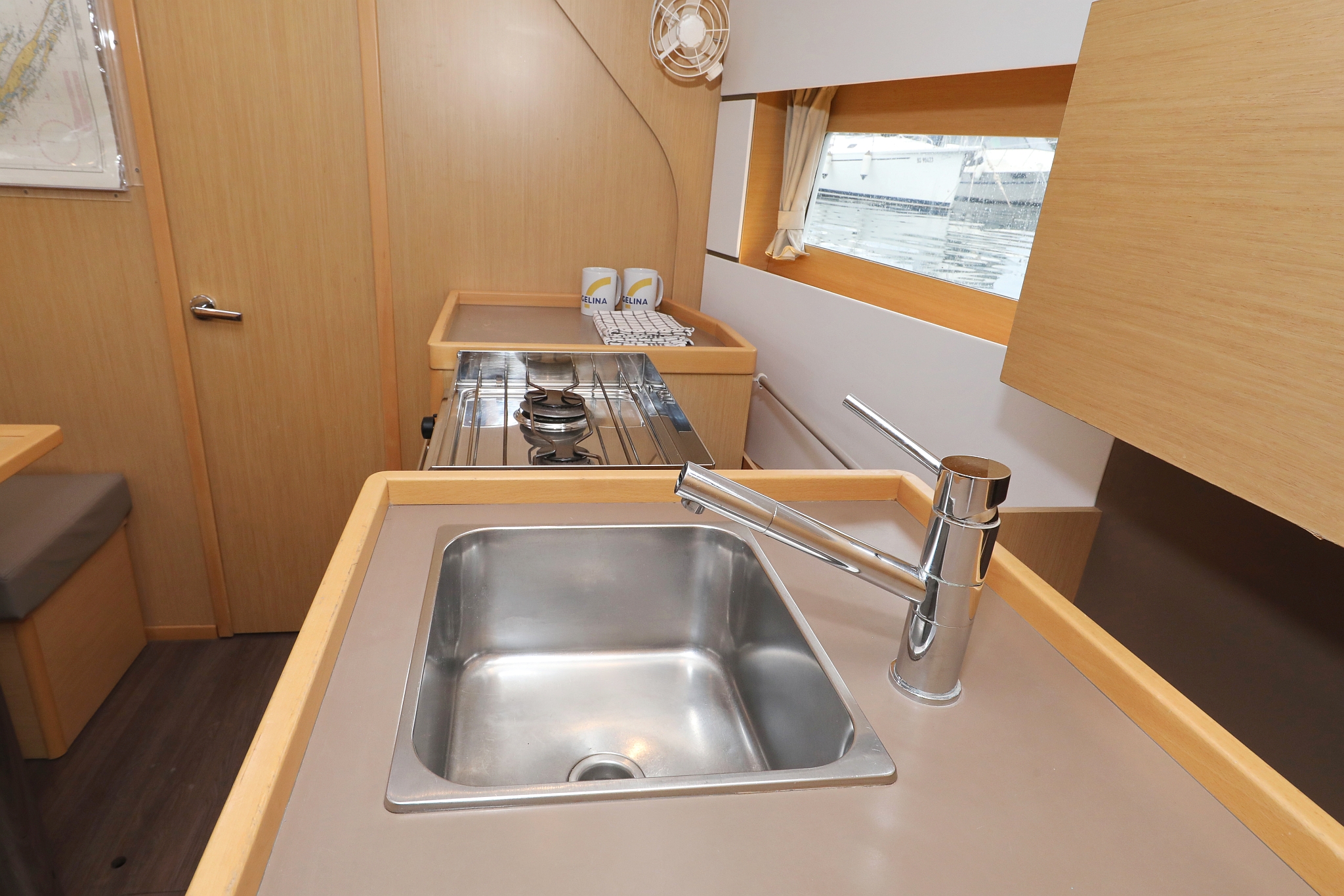 Oceanis 38 - 3 cab. — photo 22