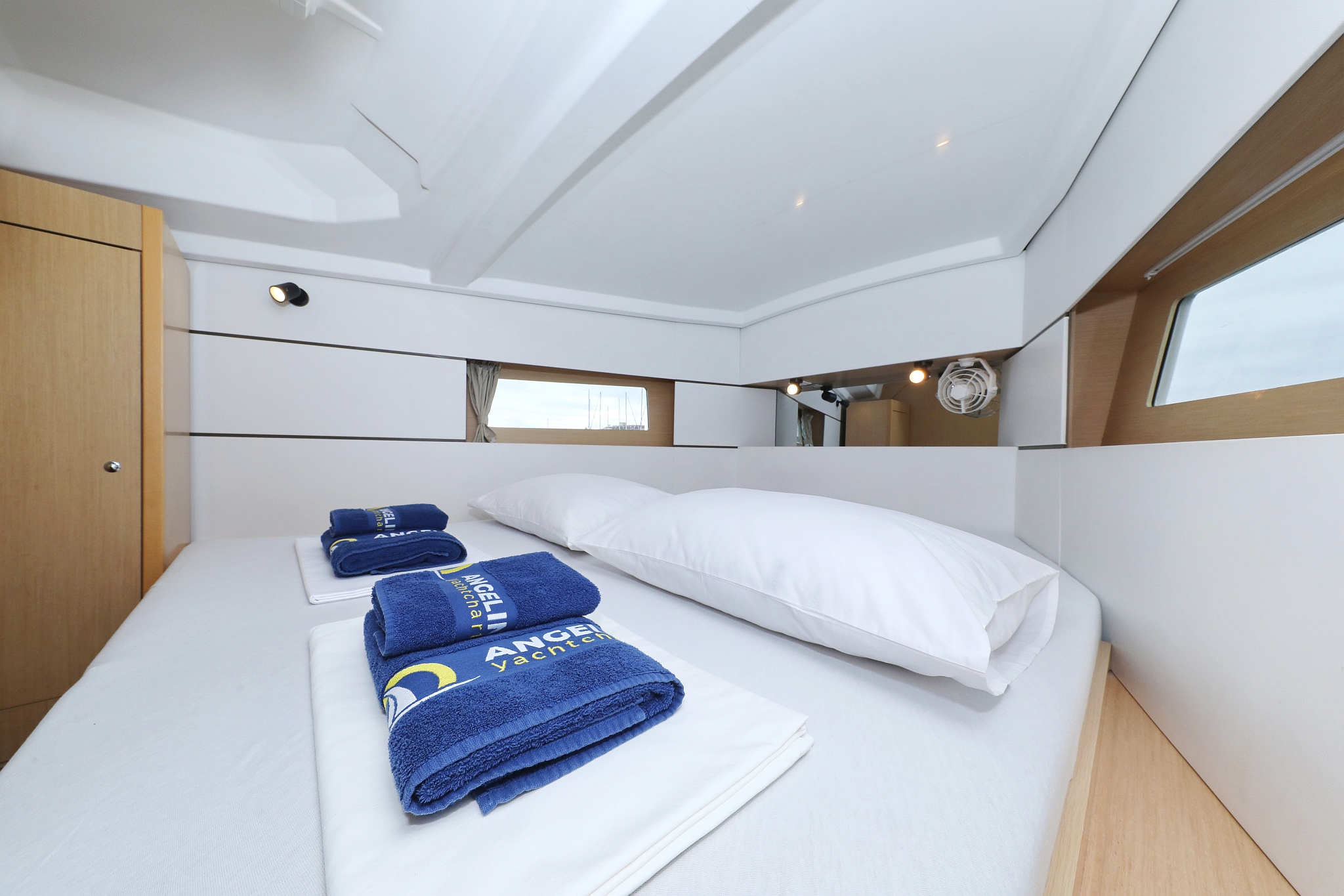 Oceanis 38 - 3 cab. — photo 31