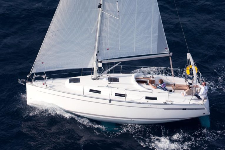 Bavaria Cruiser 32 — photo 3