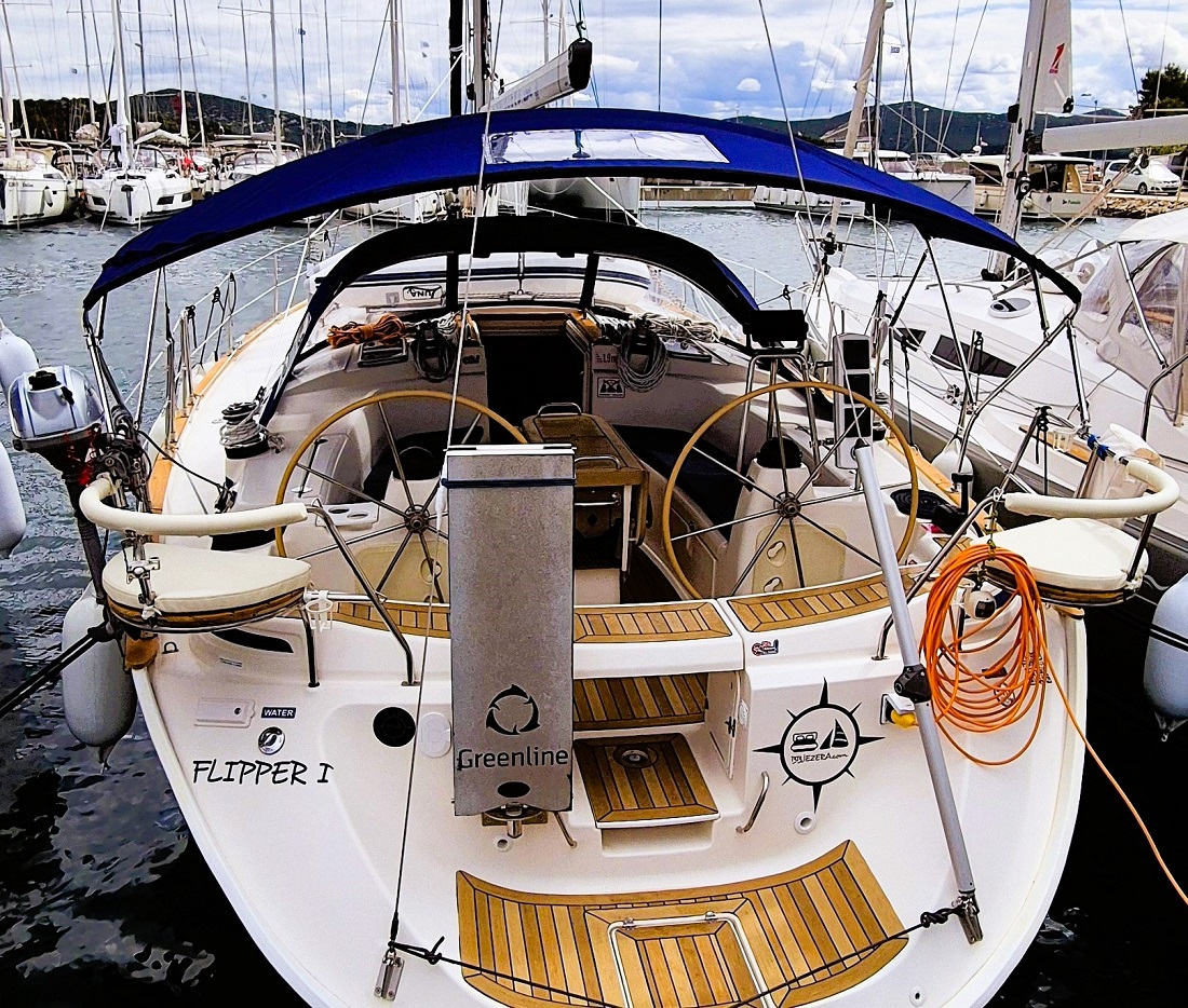 Bavaria 44 — photo 1