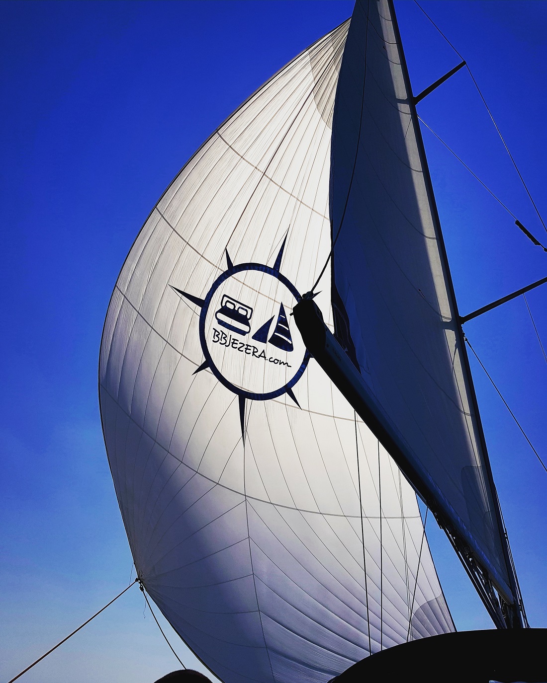 Bavaria 44 — photo 24