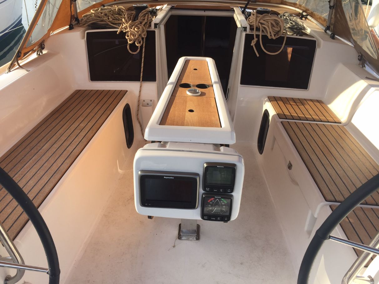 Dufour 350 GL — photo 7