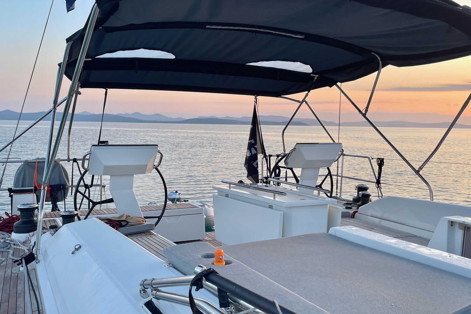 Oceanis 51.1 - 3 + 1 cab. — photo 6