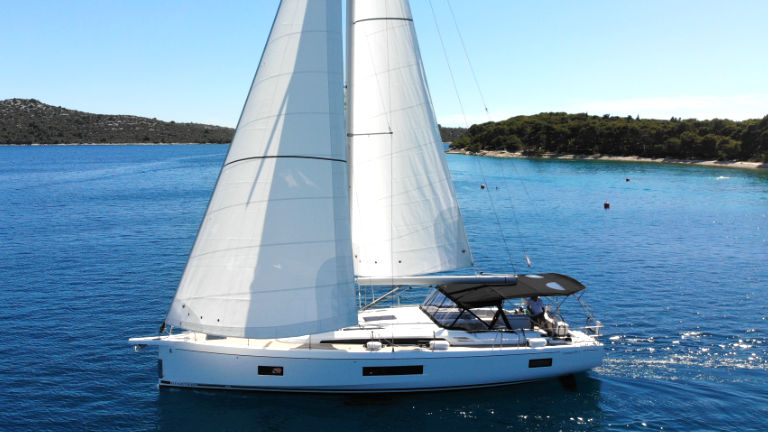 Oceanis 51.1 - 3 + 1 cab. — photo 12