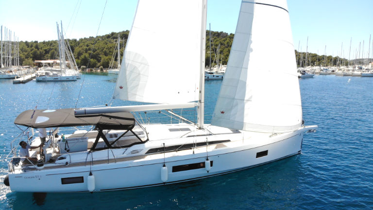 Oceanis 51.1 - 3 + 1 cab. — photo 14