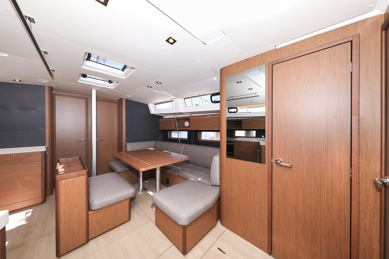Oceanis 46.1 — photo 7