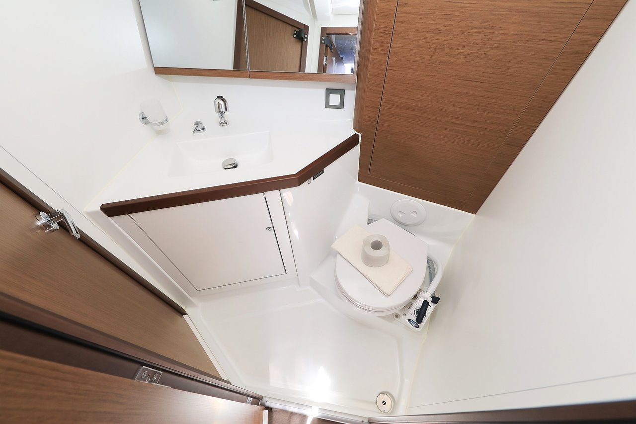 Oceanis 46.1 — photo 17