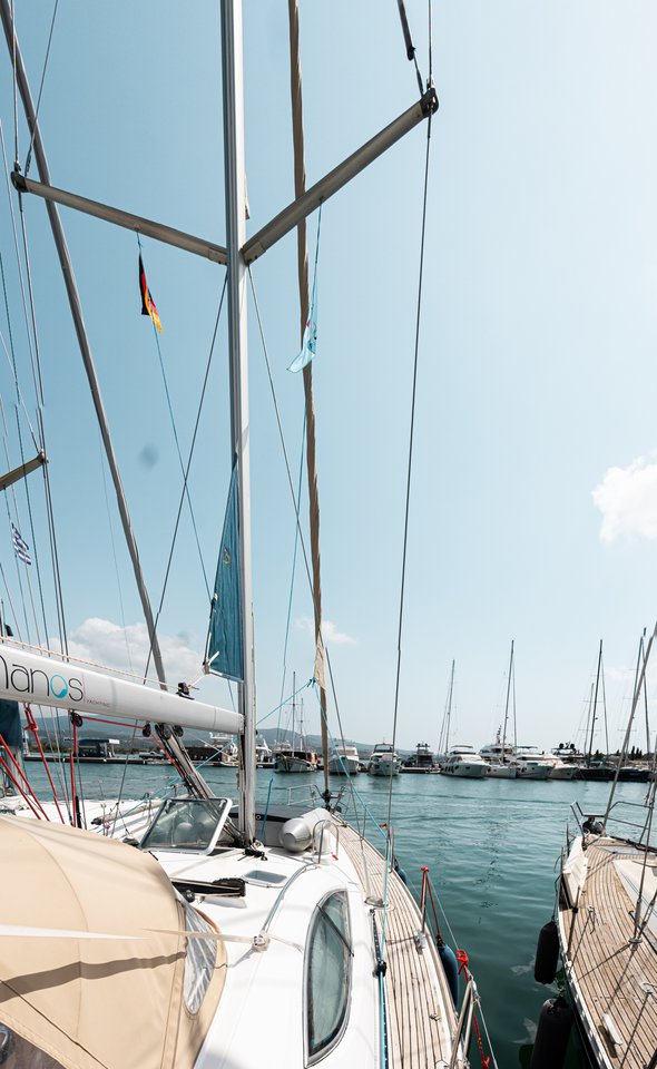 Sun Odyssey 49 DS — photo 3