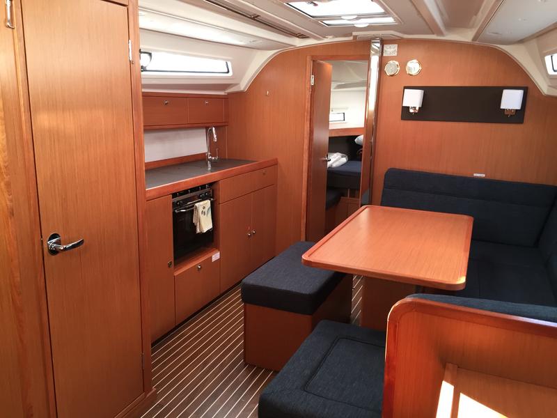 Bavaria Cruiser 41 - 3 cab. — photo 12