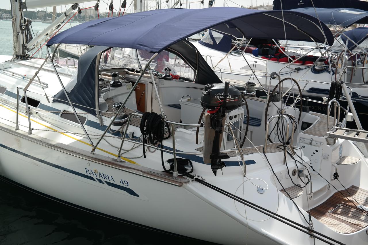 Bavaria 49 — photo 1