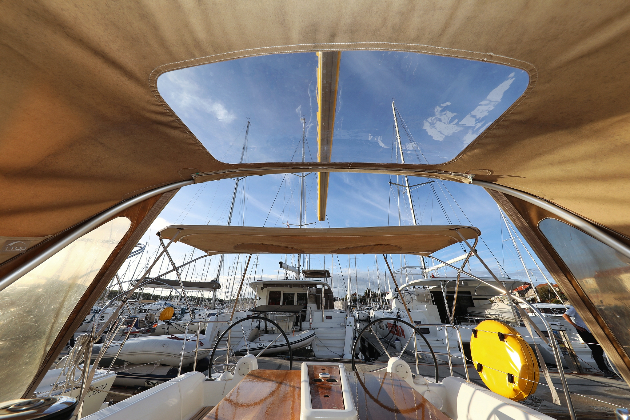 Dufour 350 GL — photo 9