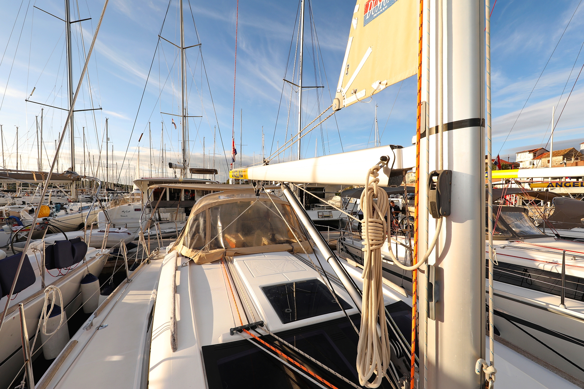 Dufour 350 GL — photo 12