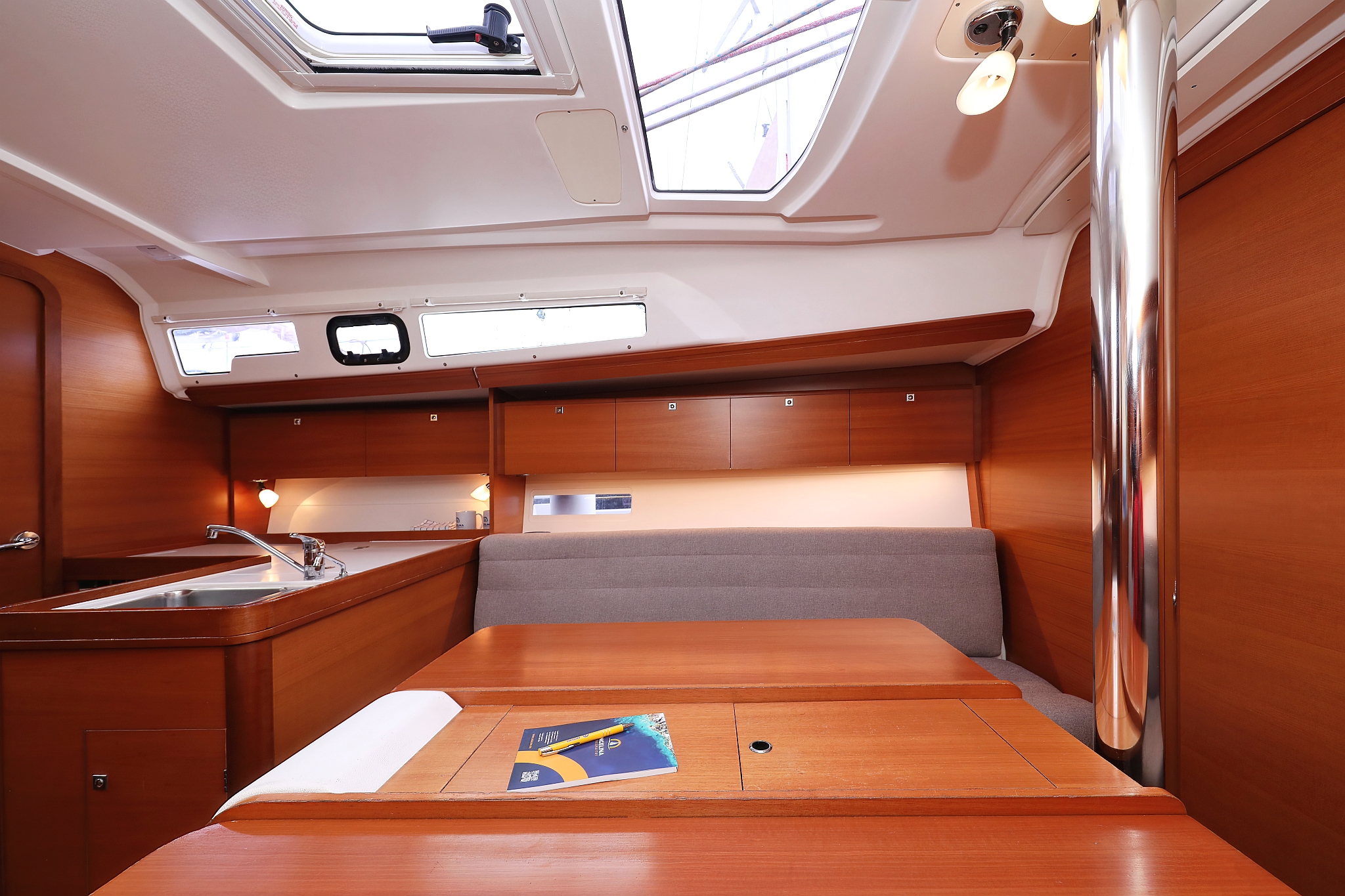 Dufour 350 GL — photo 37