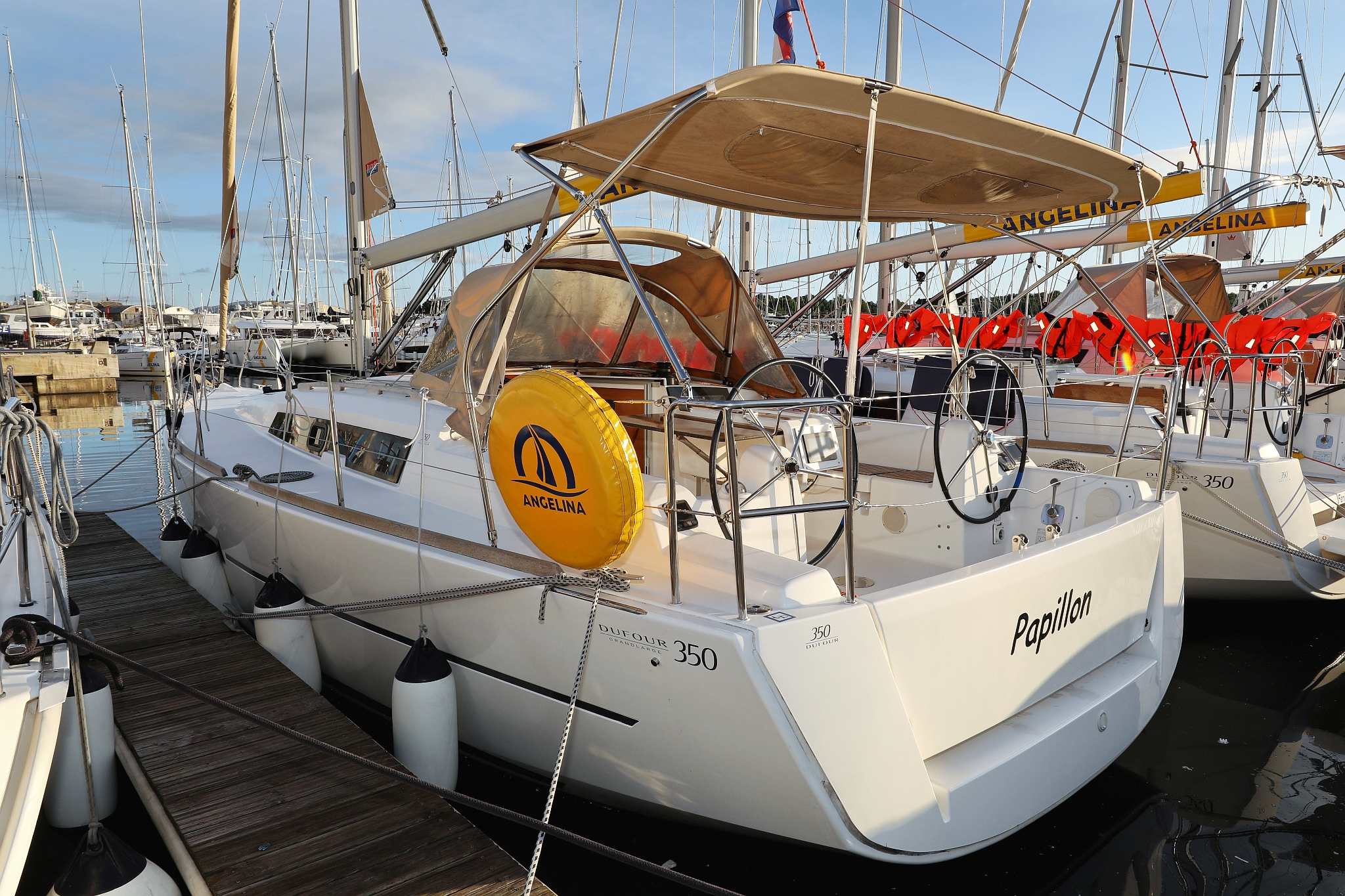 Dufour 350 GL — photo 41