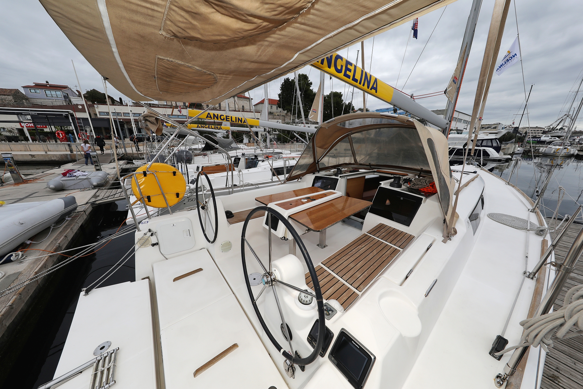 Dufour 350 GL — photo 5