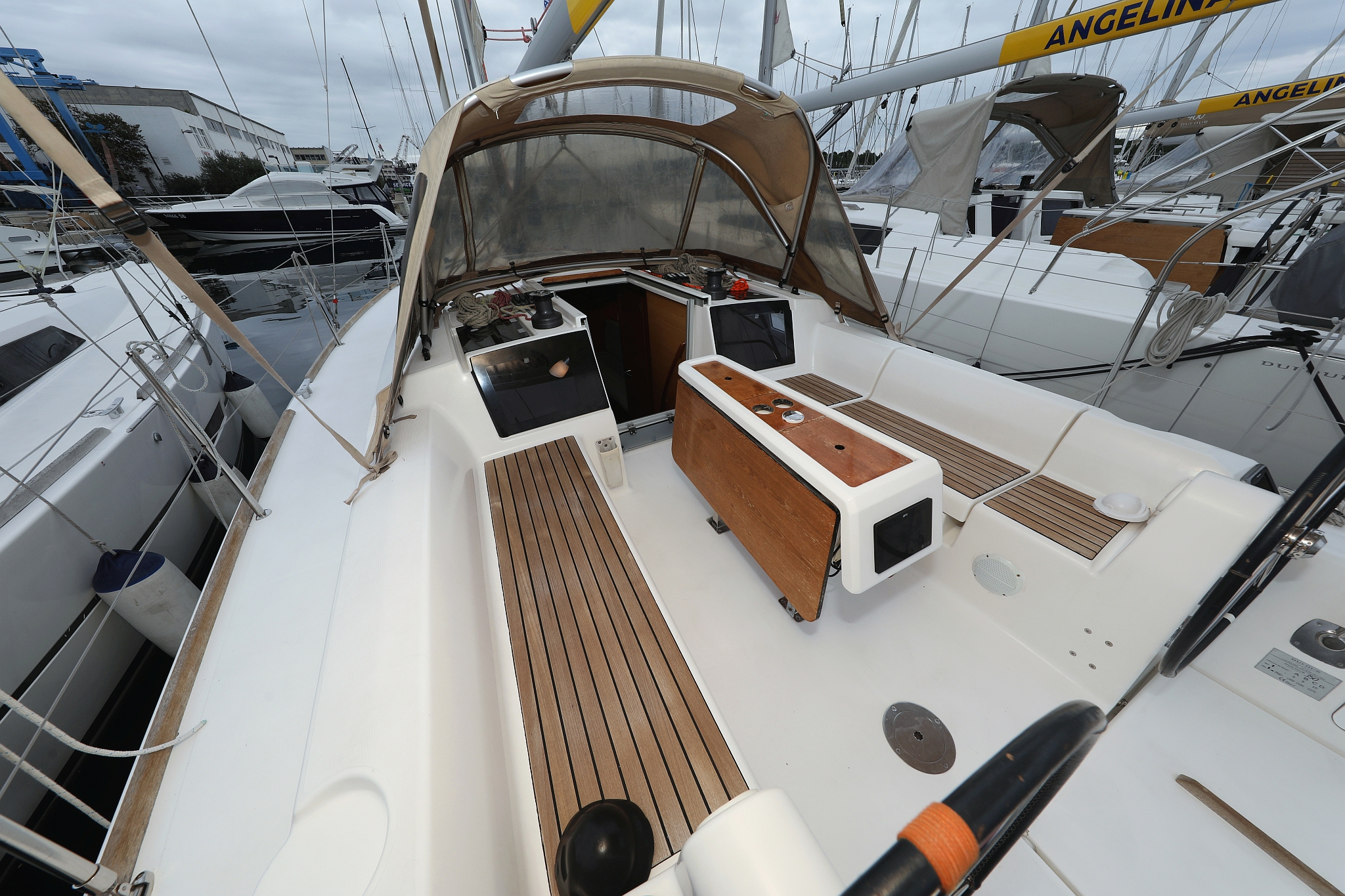 Dufour 350 GL — photo 7
