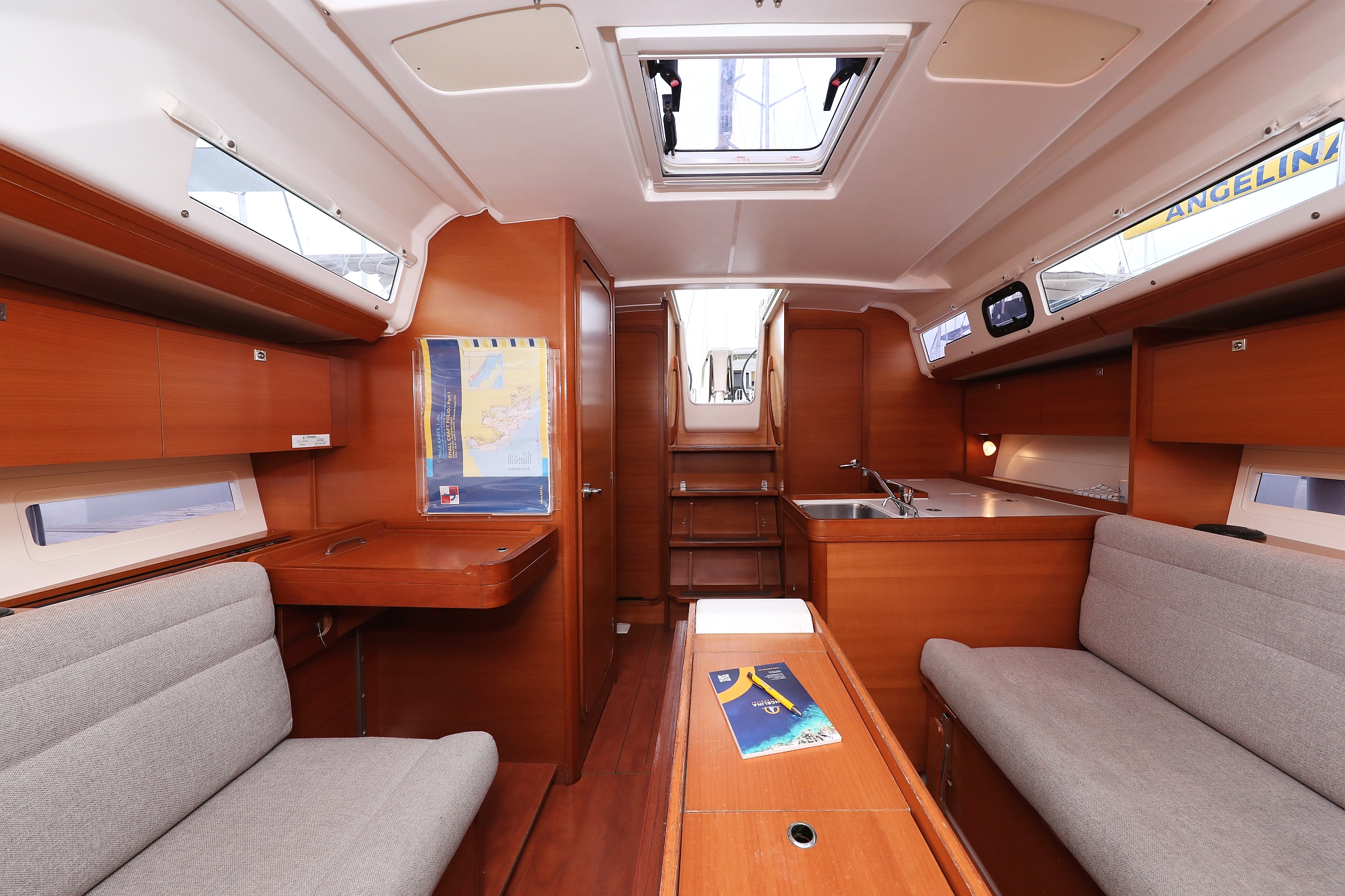 Dufour 350 GL — photo 19