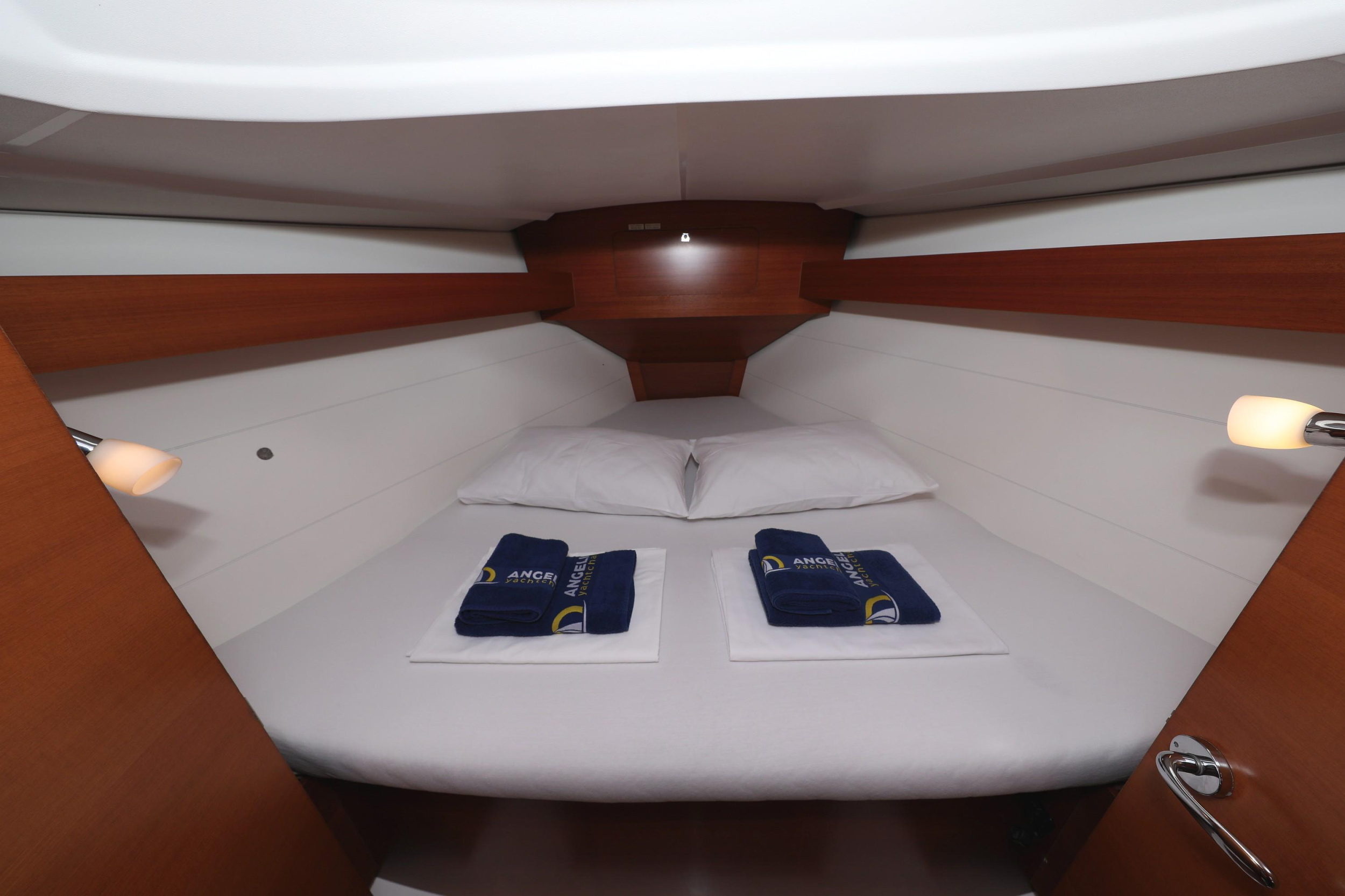 Dufour 350 GL — photo 30
