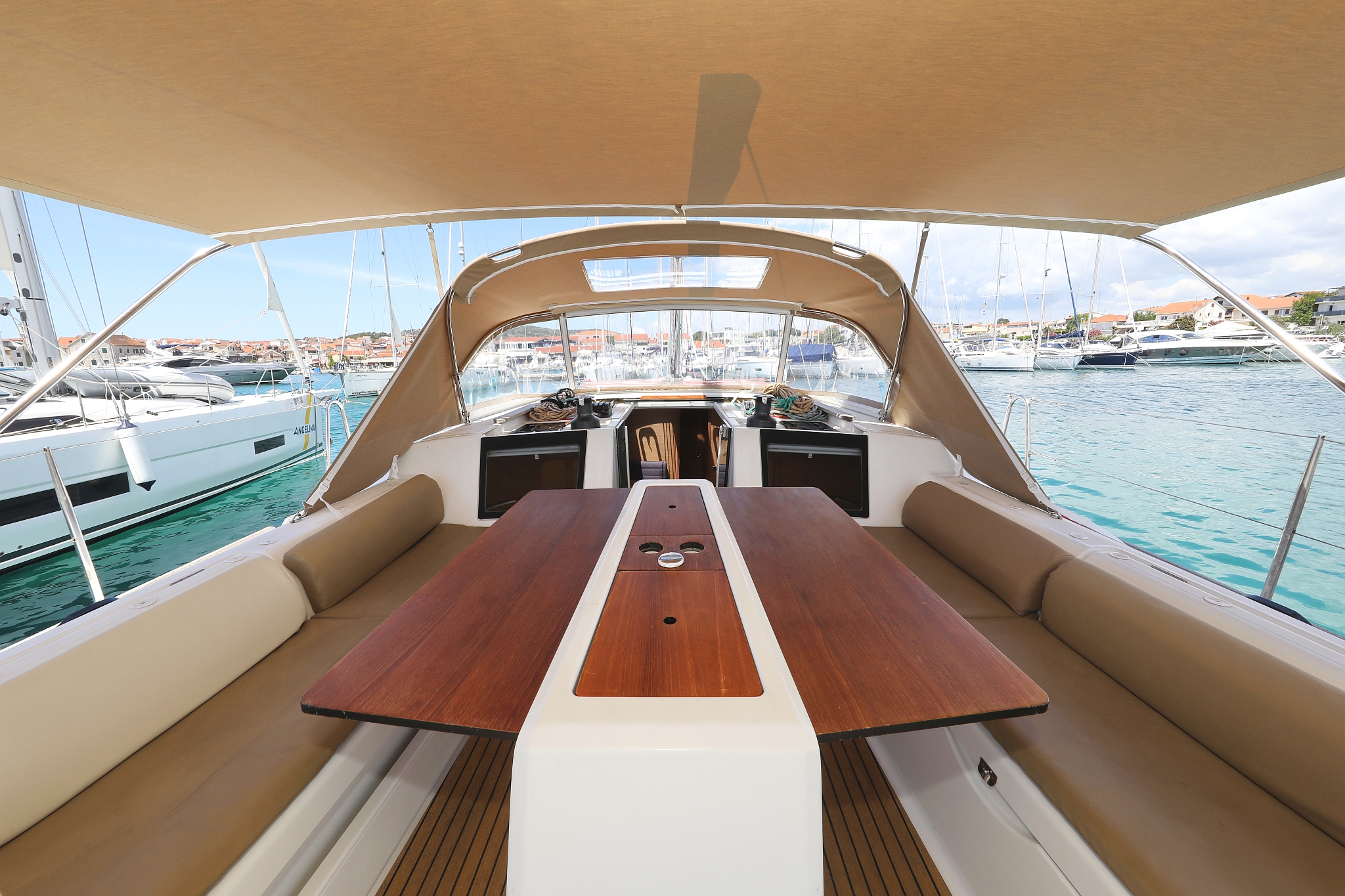 Dufour 460 GL — photo 7