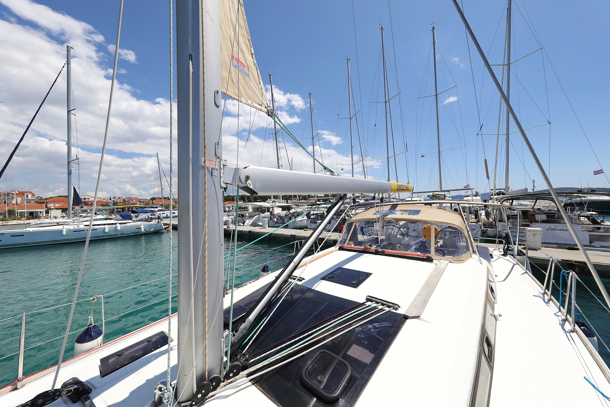 Dufour 460 GL — photo 12