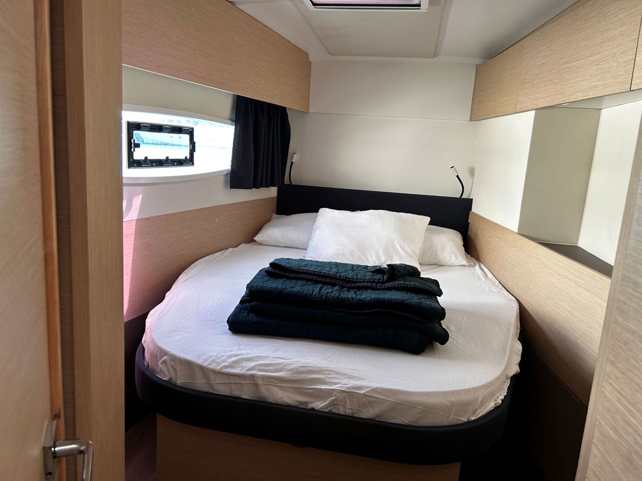 Fountaine Pajot Astrea 42 - 4 + 2 cab. — photo 8