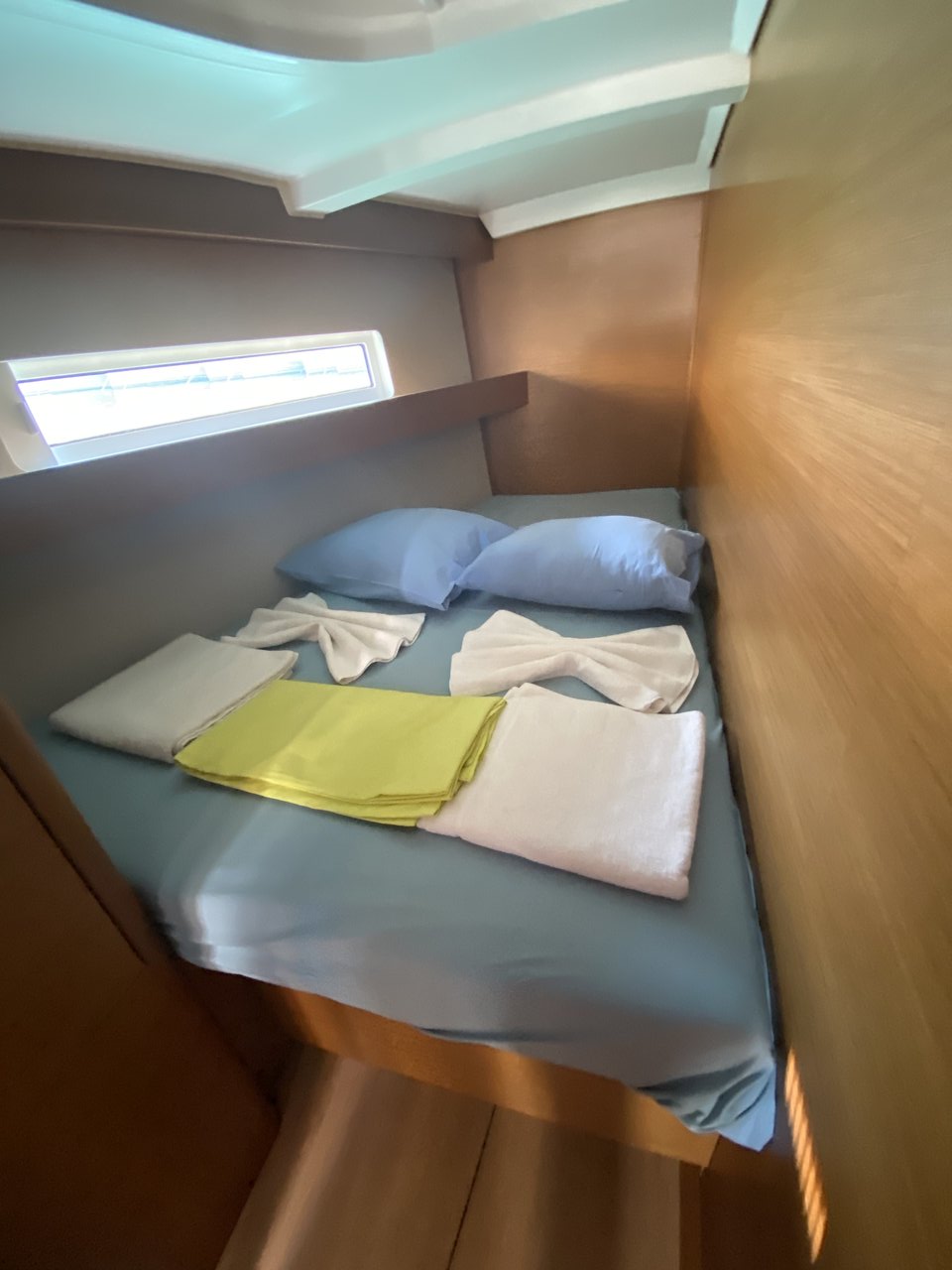 Sun Odyssey 440 - 4 cab. — photo 11
