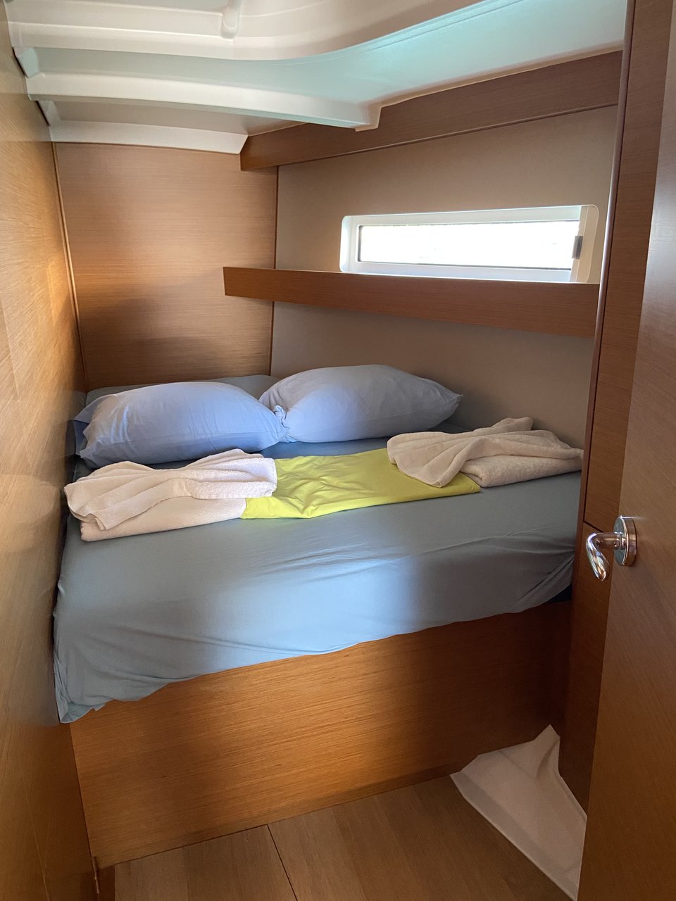 Sun Odyssey 440 - 4 cab. — photo 12