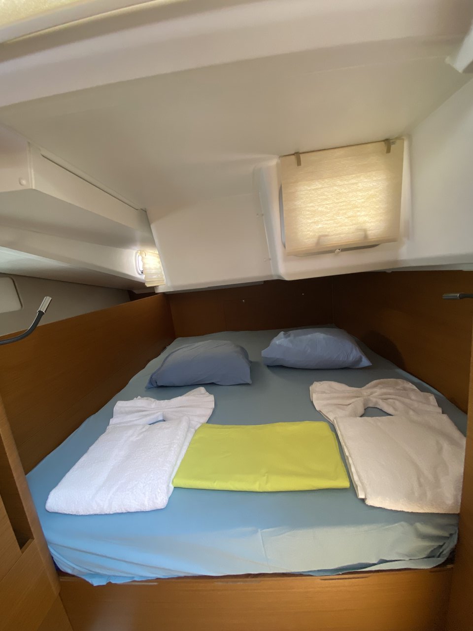 Sun Odyssey 440 - 4 cab. — photo 13