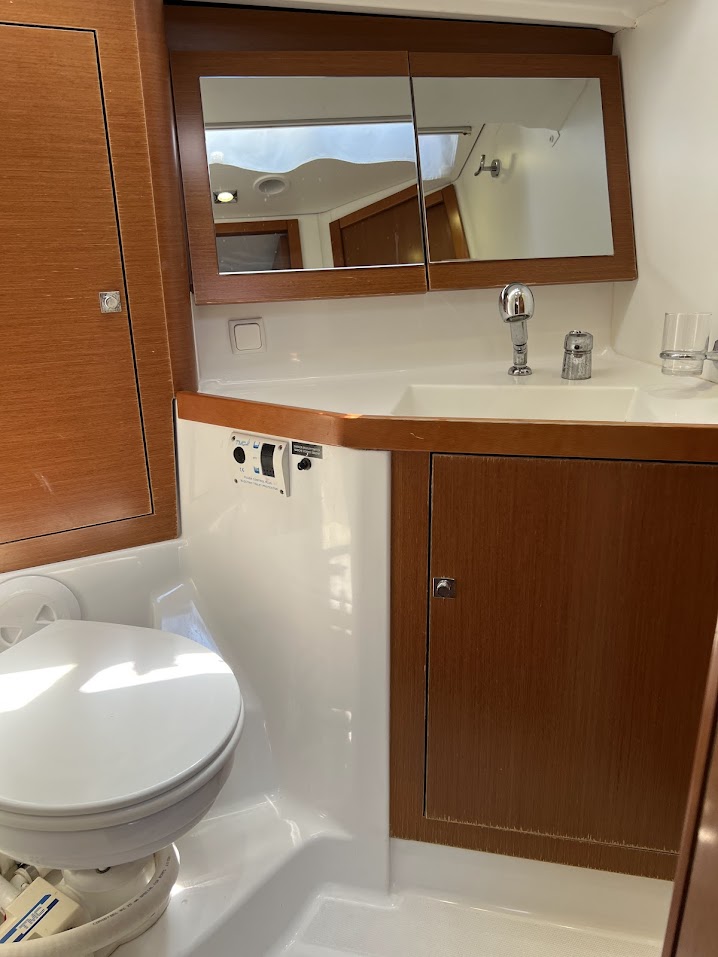 Oceanis 45 - 4 cab. — photo 22