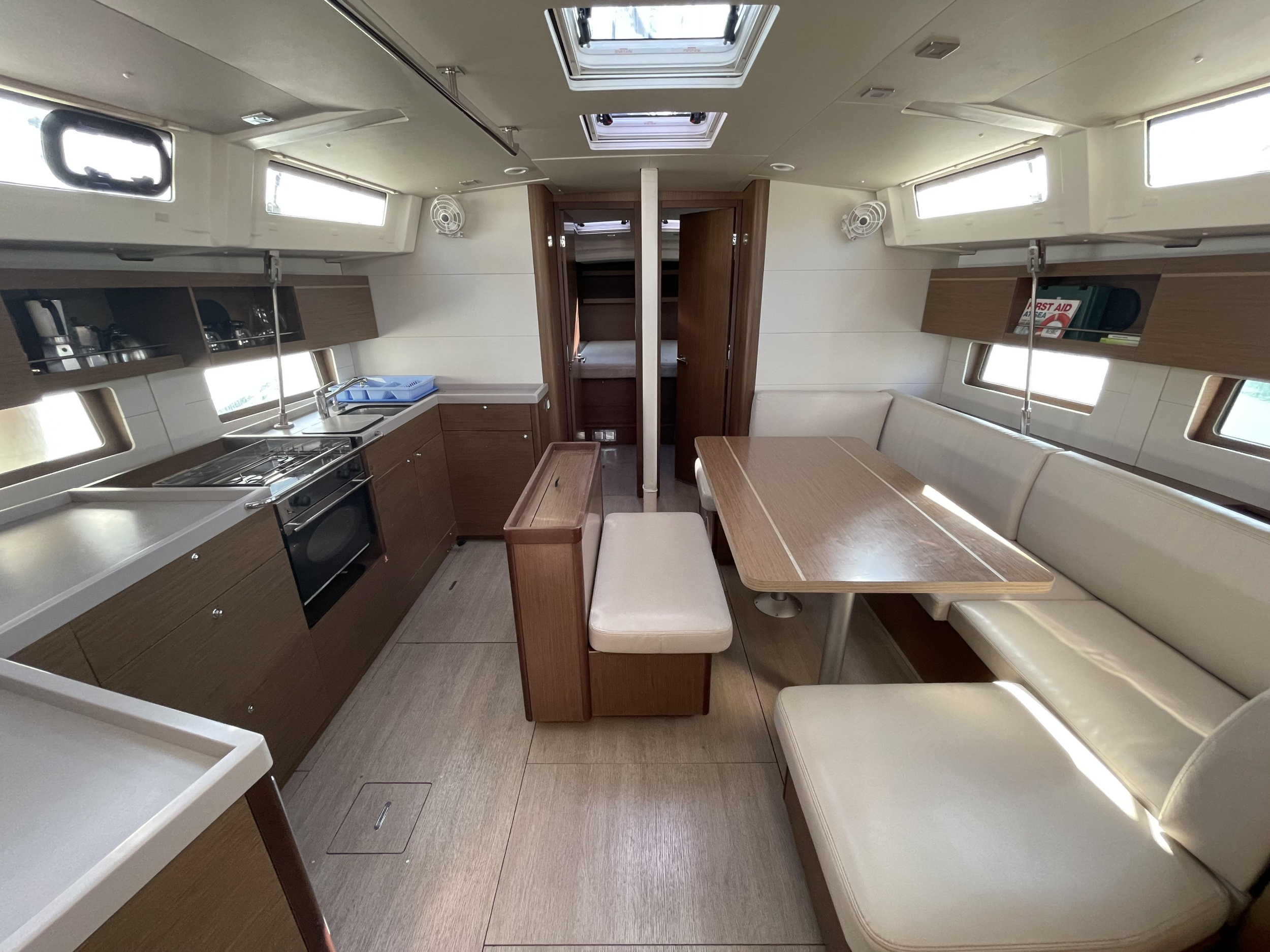 Oceanis 46.1 — photo 8