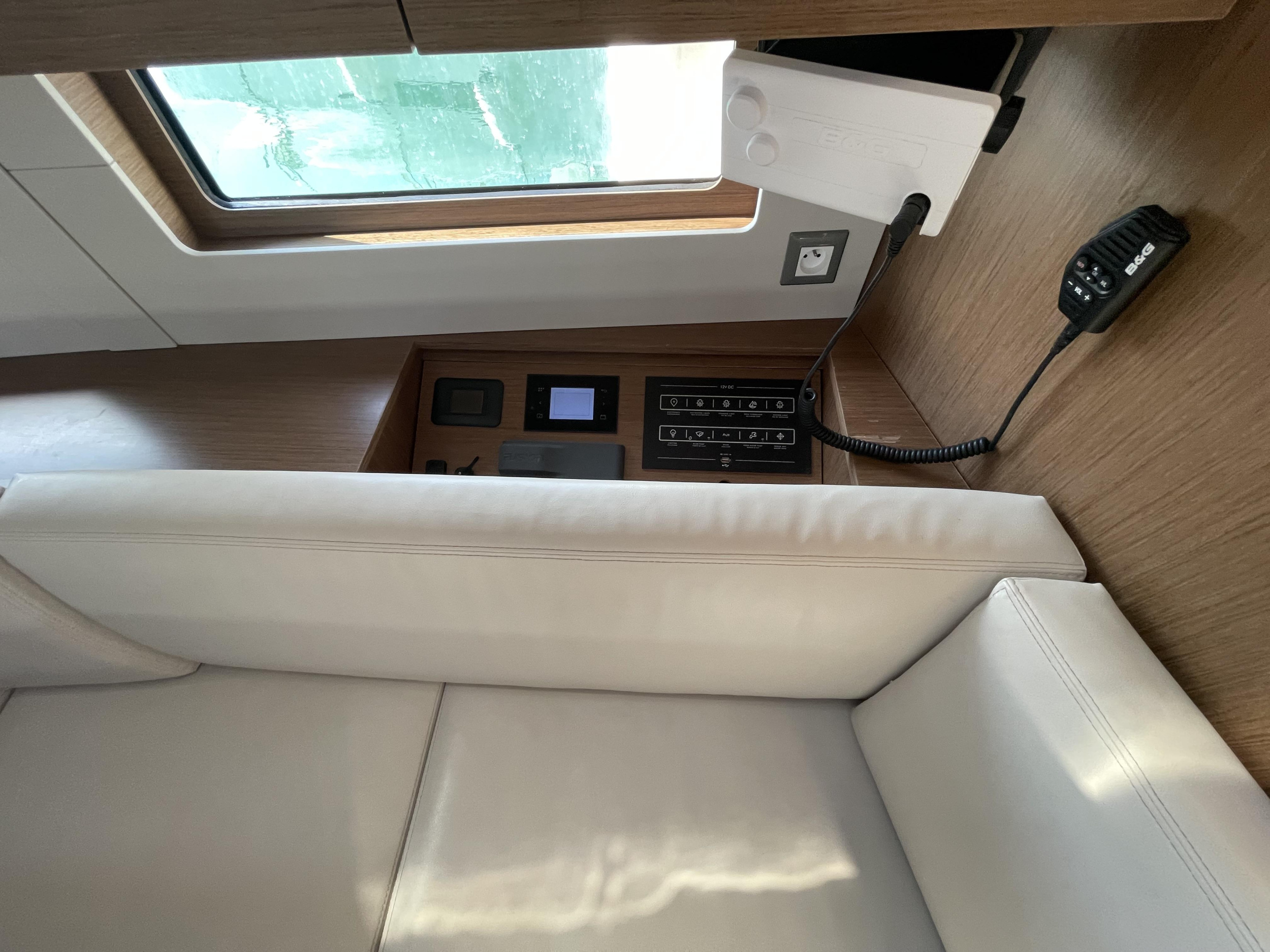 Oceanis 46.1 — photo 10
