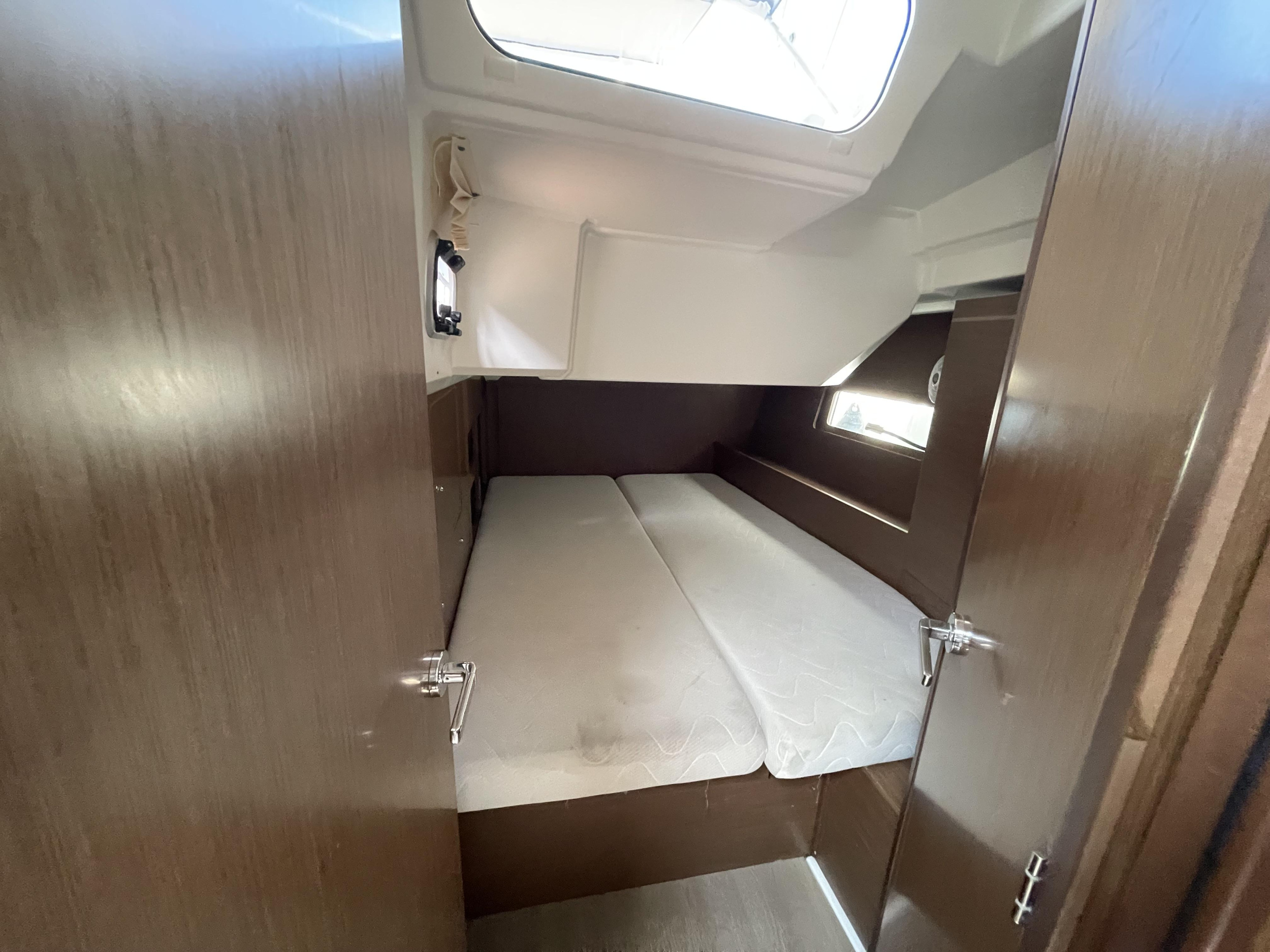 Oceanis 46.1 — photo 11