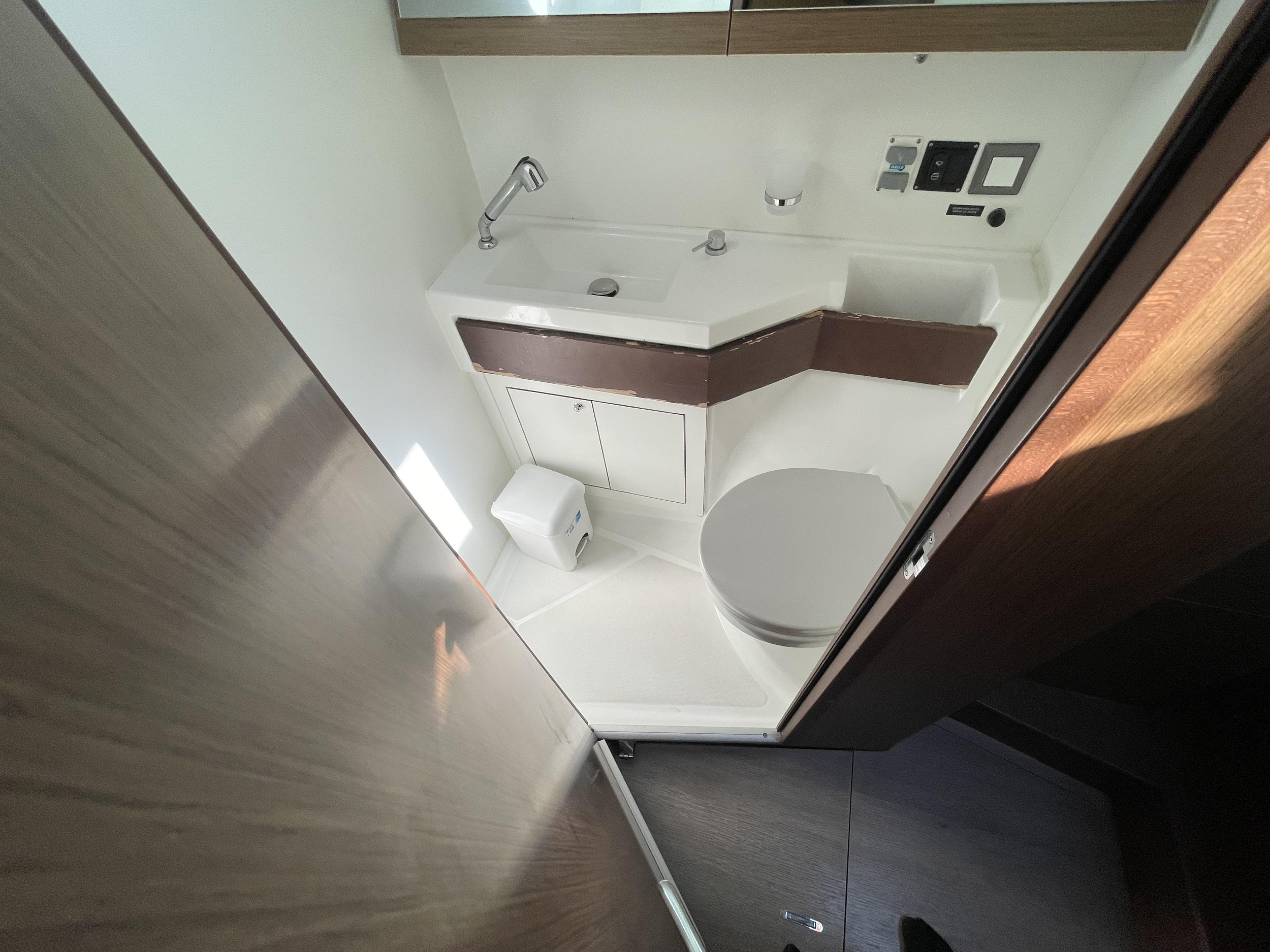 Oceanis 46.1 — photo 13